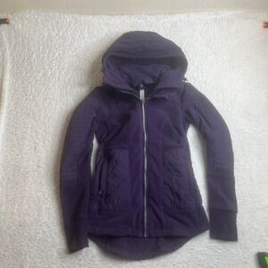 Lululemon women's zinfandel purple‎ fleecy keen jacket layered outdoors 4
